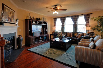Durand Family Room in Barnes Bend Nashville TN