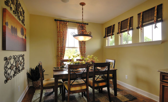 The Georgetown V Breakfast Nook