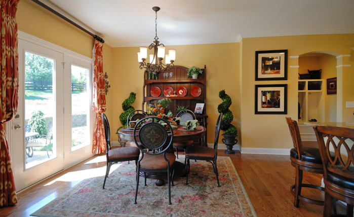 The Monticello Breakfast Nook 2