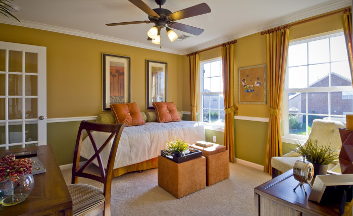 Multi-purpose Bedroom in Hickory II model